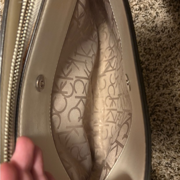 Calvin Klein Crossbody - Picture 4 of 5